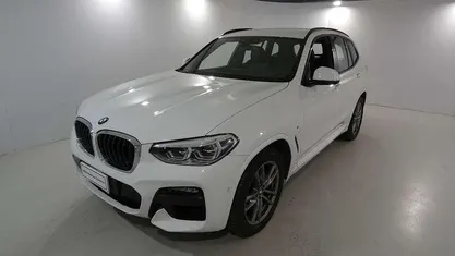 Alpin white pastello Usata 2020 BMW X3 M Sport SUV | 36.950 € (Buon prezzo)