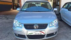 Argento Usata 2008 VW Polo Comfortline Tre volumi | 4000 € (Buon prezzo)