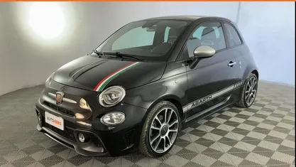 Usata Abarth 595 Turismo 165 CV (121 kW) 2020 Nero Utilitaria