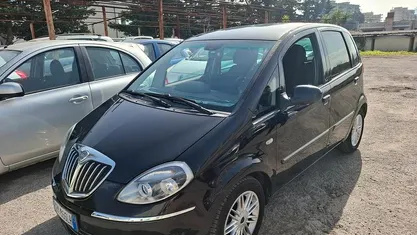 Usata Lancia Musa Gold 95 CV (69 kW) 2012 Nero Monovolume