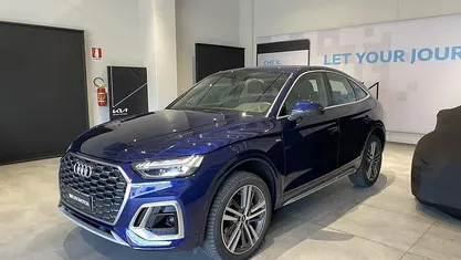 Usata Audi Q5 Sportback S-line plus 204 CV (150 kW) 2021 Blu SUV