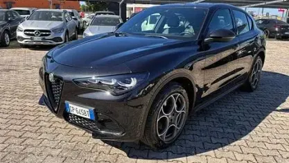 Usata Alfa Romeo Stelvio Super 209 CV (153 kW) 2023 Nero SUV