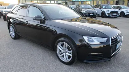 Nero Usata 2016 Audi A4 Ambiente Station wagon | 13.800 € (Ottimo prezzo)