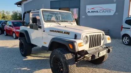 Occasion Jeep Wrangler Sport 177 ch (130 kW) 1998 Blanc SUV