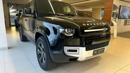 Usata 2025 Land Rover Defender SE Dynamic SUV | 78.000 € (Buon prezzo)