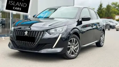 Usata Peugeot 208 Active 75 CV (55 kW) 2022 Nero Utilitaria