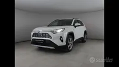 Bianco Usata 2021 Toyota RAV4 Hybrid SUV | 27.800 € (Buon prezzo)
