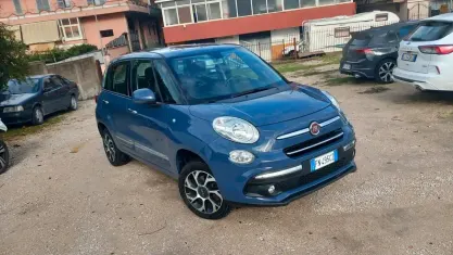 Usata Fiat 500L Lounge 80 CV (58 kW) 2018 Blu/azzurro Monovolume