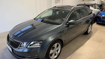 Usata 2020 Skoda Octavia G-TEC Style Station wagon | 13.000 € (Buon prezzo)