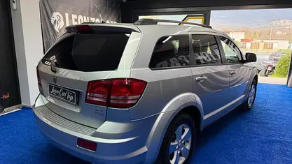 Usata Dodge Journey 140 CV (102 kW) 2009 Grigio SUV