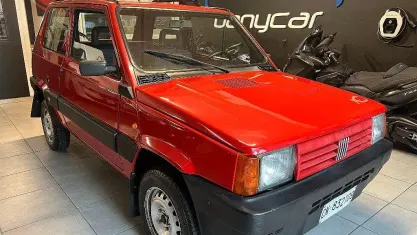 Usata Fiat Panda 4x4 50 CV (36 kW) 1992 Rosso Utilitaria
