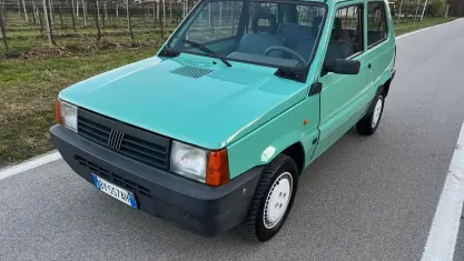 Usata Fiat Panda Young 54 CV (39 kW) 2001 Verde Berlina
