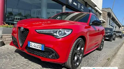 Rosso alfa Usata 2022 Alfa Romeo Stelvio Estrema SUV | 31.900 € (Buon prezzo)