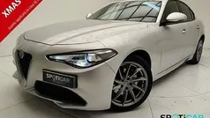 Grigio Usata 2019 Alfa Romeo Giulia Super Tre volumi | 18.986 € (Ottimo prezzo)