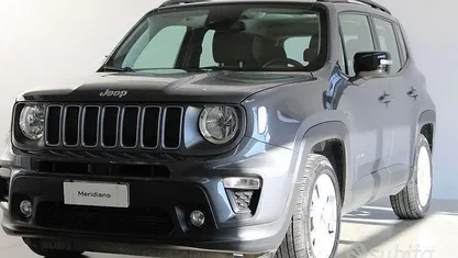 Grigio Usata 2023 Jeep Renegade Limited SUV | 19.900 € (Buon prezzo)