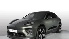 Verde aventurine metallizzato Nuova 2025 Porsche Macan SUV | 106.835 € (Buon prezzo)