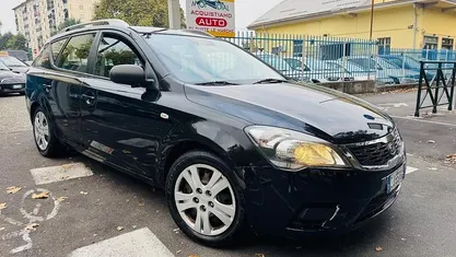 Usata Kia Ceed EX 90 CV (66 kW) 2011 Utilitaria