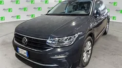 Grigio Usata 2021 VW Tiguan Life SUV | 23.950 € (Ottimo prezzo)