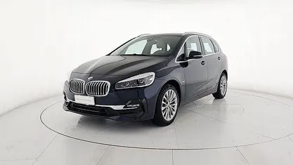 Usata BMW 216 Active Tourer Luxury Line 116 CV (85 kW) 2019 Blu Monovolume