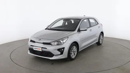 Grigio Usata 2021 Kia Rio Style | 14.799 € (Buon prezzo)