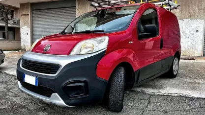 Usata Fiat Fiorino 95 CV (69 kW) 2017 Rosso Monovolume