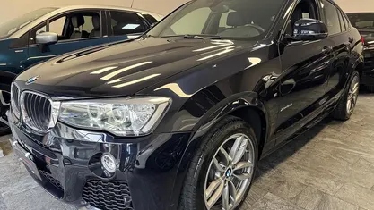 Usata BMW X4 M Sport 190 CV (139 kW) 2017 Blu SUV