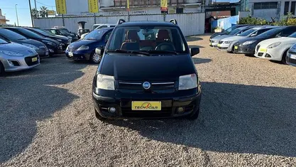 Nero Usata 2006 Fiat Panda Due volumi | 3100 € (Buon prezzo)
