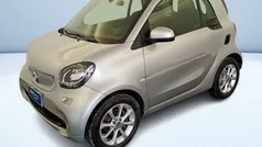 Argento metallizzato Usata 2019 Smart ForTwo Electric Drive Passion Tre volumi | 13.000 € (Buon prezzo)