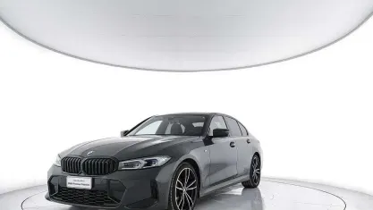 Usata BMW 320 Comfort Edition 190 CV (139 kW) 2024 Grigio Berlina