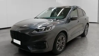 Usata Ford Kuga ST-Line 150 CV (110 kW) 2022 Grigio SUV