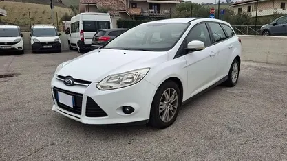 Bianco Usata 2014 Ford Focus Station wagon | 4300 € (Buon prezzo)