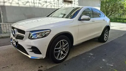 Usado Mercedes GLC250 Executive 204 CV (150 kW) 2019 Blanco Familiar