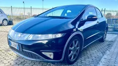 Usata 2007 Honda Civic Tre volumi | 2200 € (Buon prezzo)