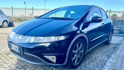 Nero Usata 2007 Honda Civic Tre volumi | 2200 € (Buon prezzo)