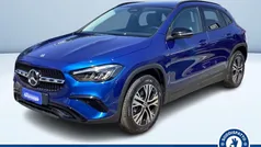 Blu metallizzato Nuova 2025 Mercedes GLA200 Advanced SUV | 45.200 € (Super prezzo)