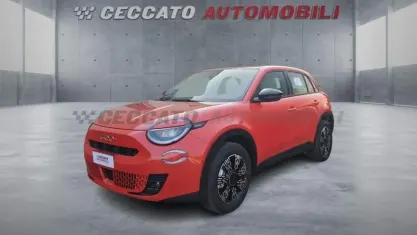Nuova Fiat 600 Icon 145 CV (106 kW) 2025 Blu SUV