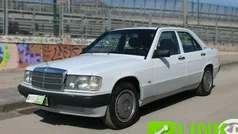 Bianco Usata 1989 Mercedes 190 Tre volumi | 3900 €
