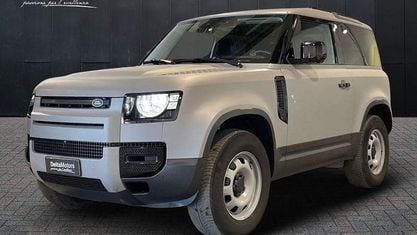 Begagnad Land Rover Defender HSE 249 HK (183 kW) 2021 Silver SUV