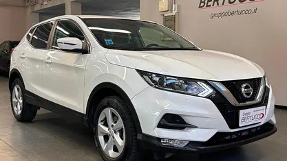 Usata 2018 Nissan Qashqai SUV | 14.900 € (Buon prezzo)