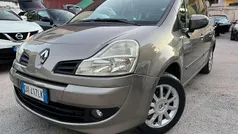 Bronzo Usata 2009 Renault Grand Modus Expression Monovolume | 2499 € (Buon prezzo)
