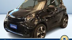 Negro Usado 2021 Smart ForTwo Electric Drive Passion Berlina | 15.100 € (Precio justo)