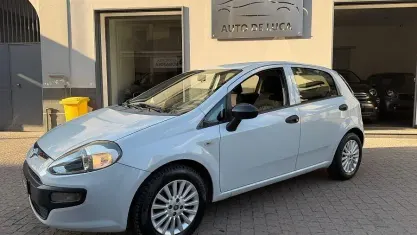 Usata Fiat Punto Evo Dynamic 75 CV (55 kW) 2011 Grigio Utilitaria
