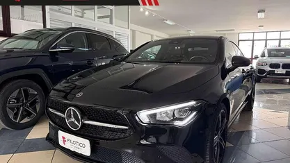 Nero Usata 2021 Mercedes CLA180 Tre volumi | 29.900 € (Buon prezzo)