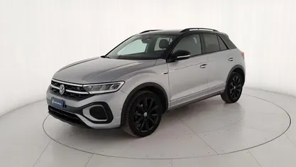 Usata VW T-Roc R-line 150 CV (110 kW) 2023 Grigio SUV