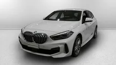 Alpin white pastello Usata 2022 BMW 116 M Sport Due volumi | 23.500 € (Buon prezzo)
