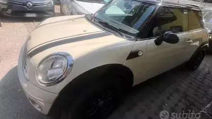 Usata Mini Cooper 120 CV (88 kW) 2008 Beige Utilitaria
