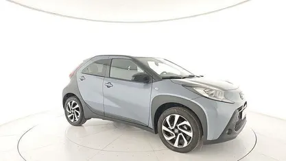 Begagnad Toyota Aygo X Trend 72 HK (52 kW) 2025 Blå SUV