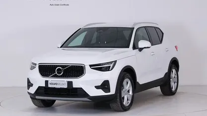 Usata 2025 Volvo XC40 Core SUV | 34.900 € (Buon prezzo)