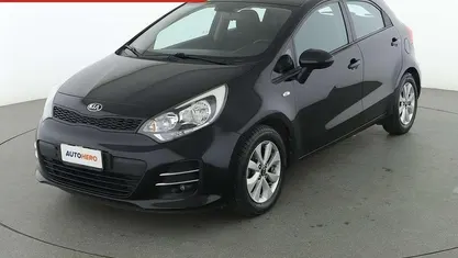 Usata Kia Rio Active 75 CV (55 kW) 2017 Utilitaria