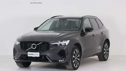 Grigio Usata 2024 Volvo XC60 Plus SUV | 42.900 € (Ottimo prezzo)